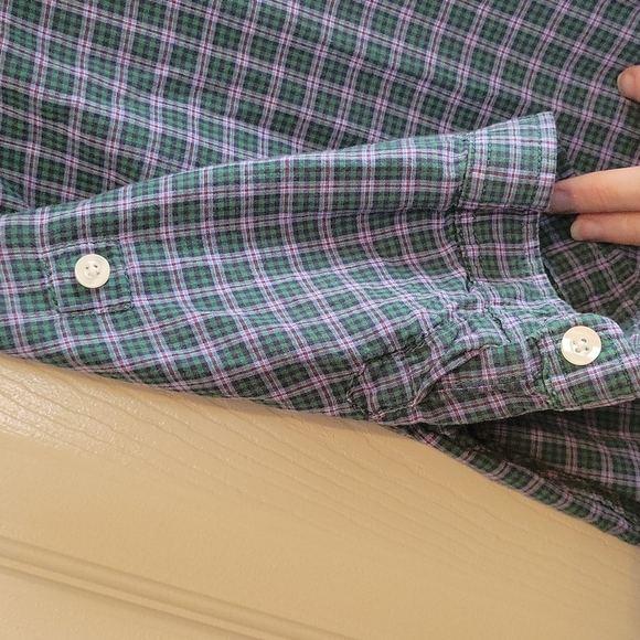 3/$18 - American Eagle Long Button Down - Picture 5 of 7